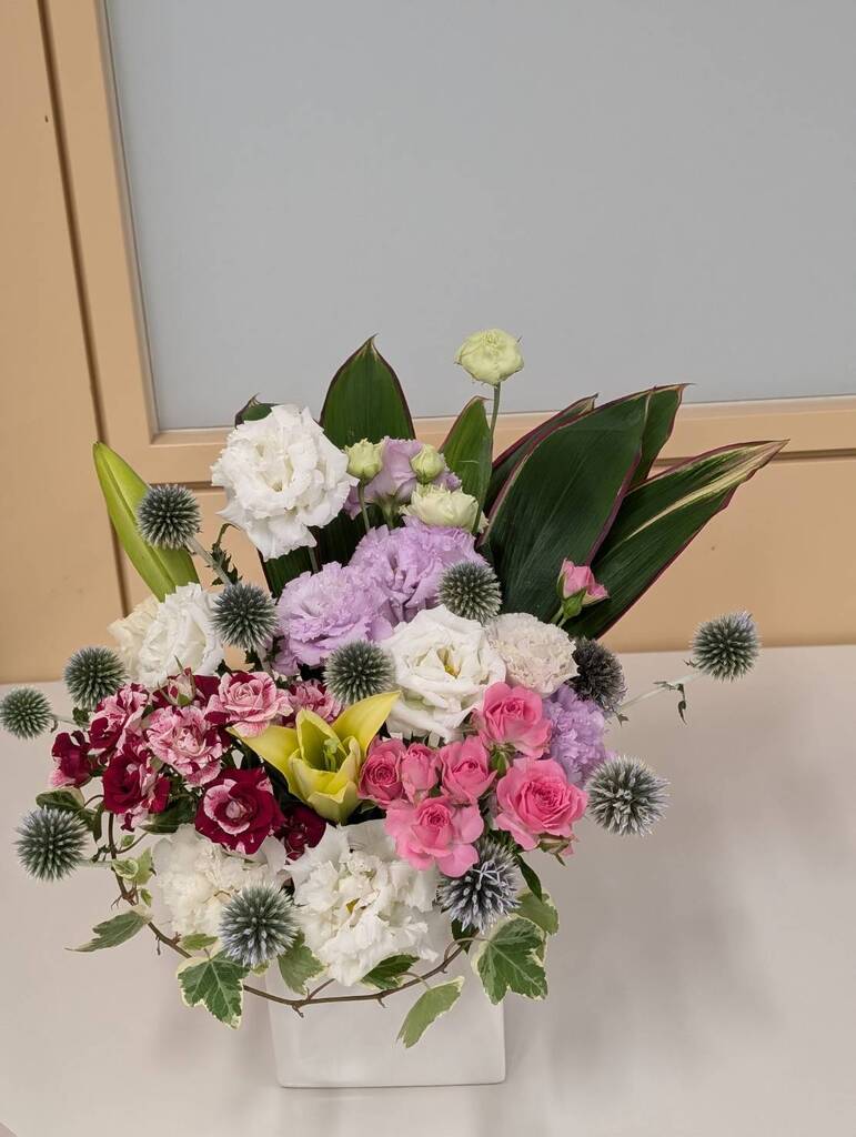 本日アレンジフラワー講座、皆様の作品