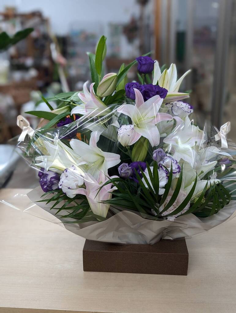 御供フラワーアレンジ3