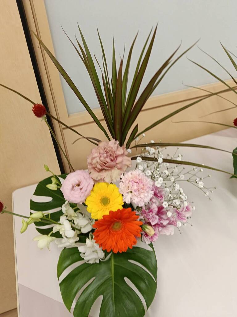 アレンジフラワー講座　皆様の作品7