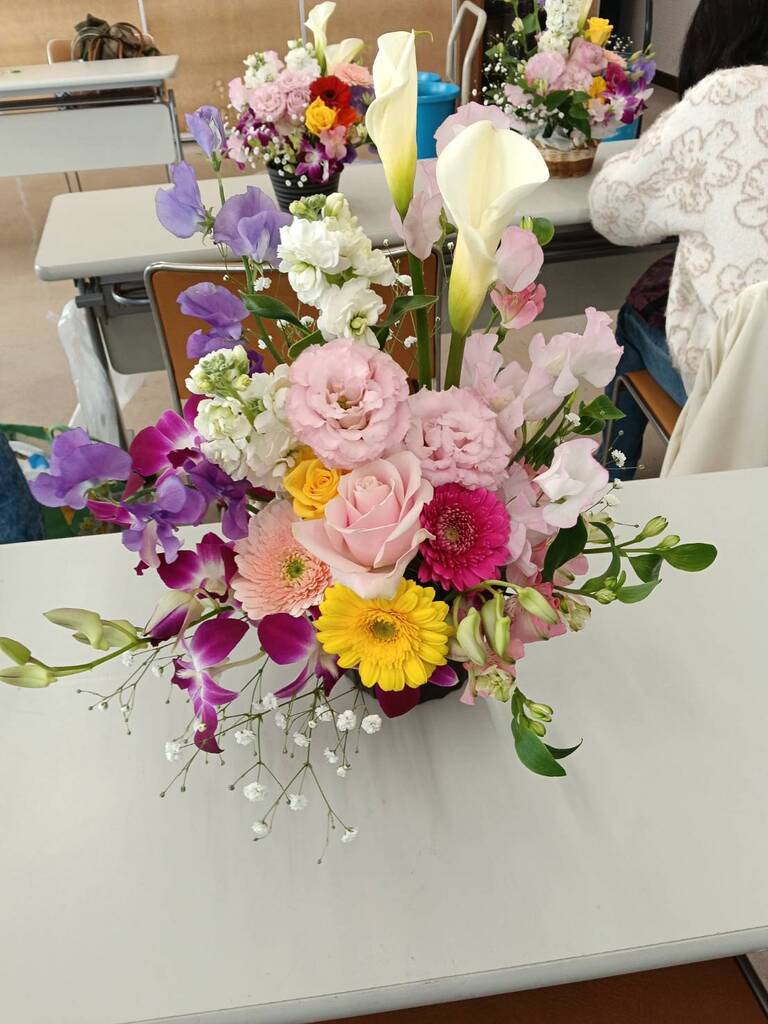 定例会フラワーアレンジ講座8