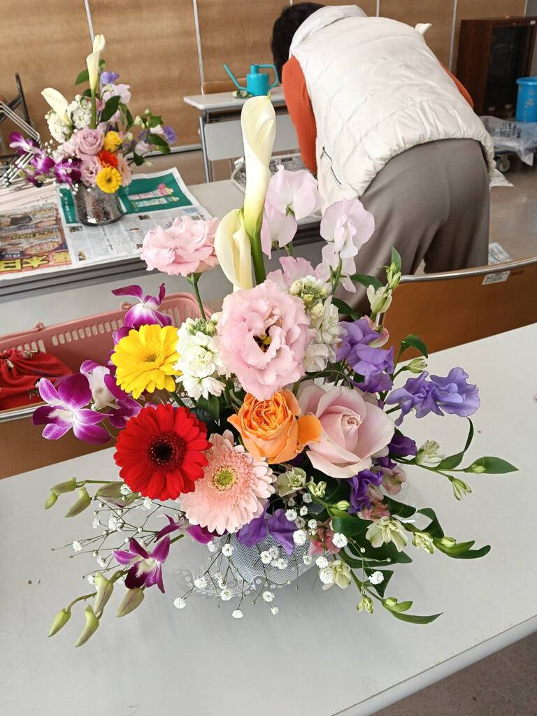 定例会フラワーアレンジ講座9