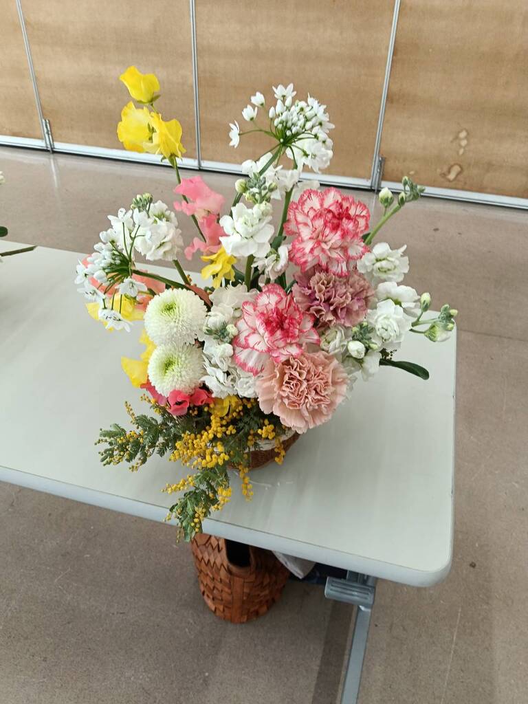 今月のアレンジフラワー講座2